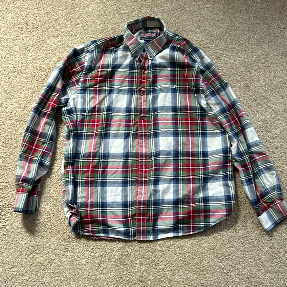 Extra large men’s vineyard vines shirt